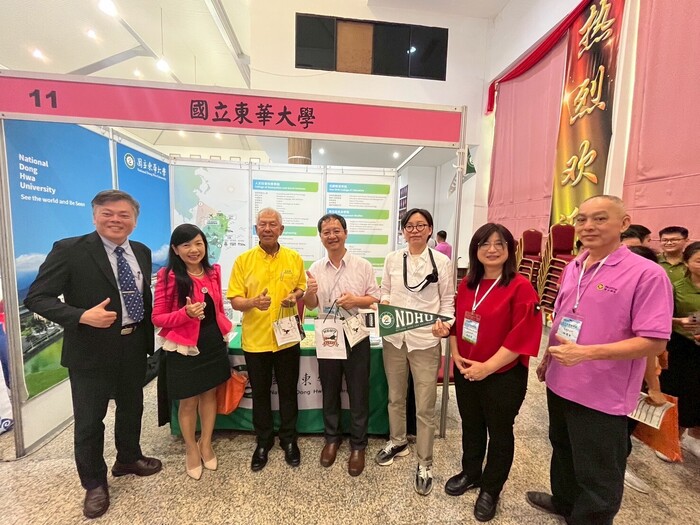 砂拉越旅遊部副部長親臨現場表達對於教育展的重視